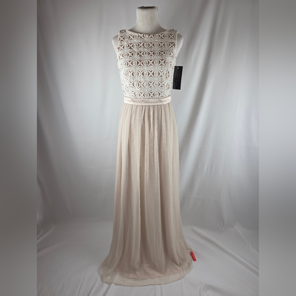 NWT! LELA ROSE Bridesmaid Beige Sleeveless  Dress  Chiffon Skirt Crochet Top 10